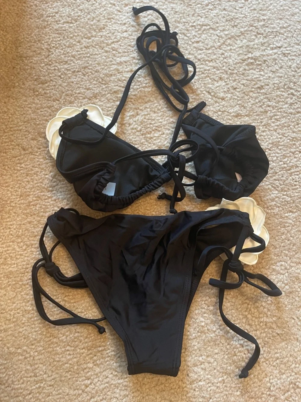 Amazon Black Bikini Set with White Flower Accents NWOT - Picture 4 of 4